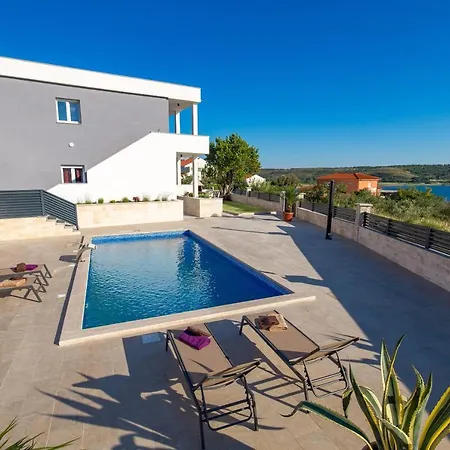 Villa Sole Rtina